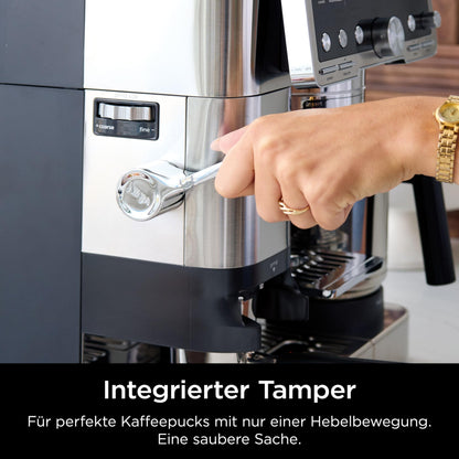 Ninja Luxe Pro 3-in-1-Kaffeemaschine mit Mahlwerk & Aufschäumer, Silber